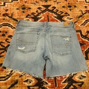 Women’s American Eagle MIDI Jean Shorts Size 2
